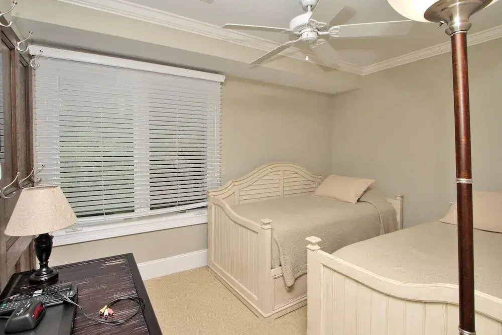 1454 Sound Villas 4 Bedrooms 4 Bathrooms Townhouse