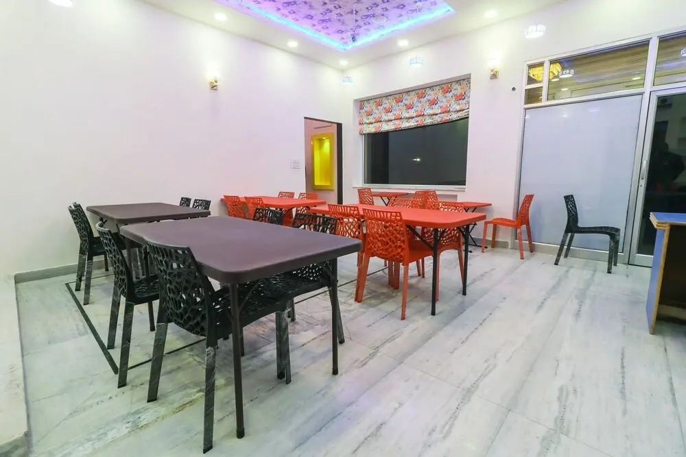 OYO 26857 Hotel P.S. Royal Heritage
