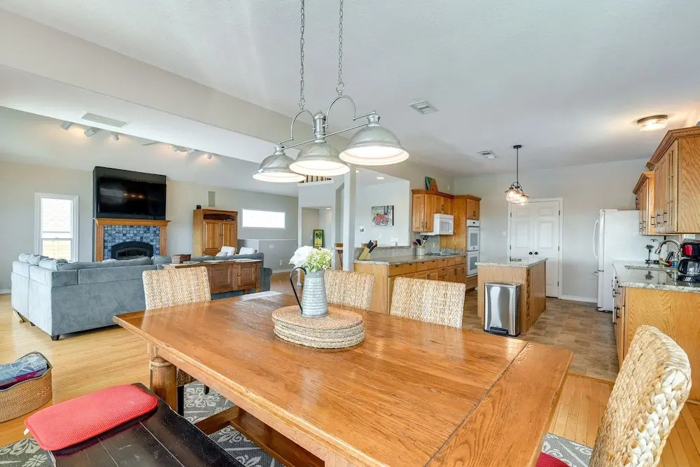 Waterfront Freeport Home: Deck & Private Boat Dock