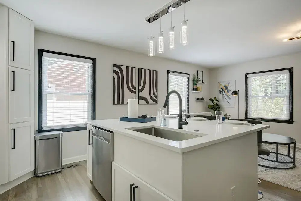 Modern Raleigh Vacation Rental ~ 3 Mi to Downtown!