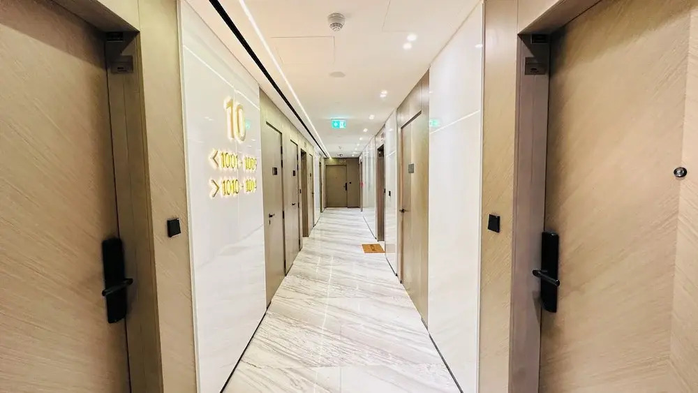 OYO 1287 Home Fully Furnished 1Bed At JVC