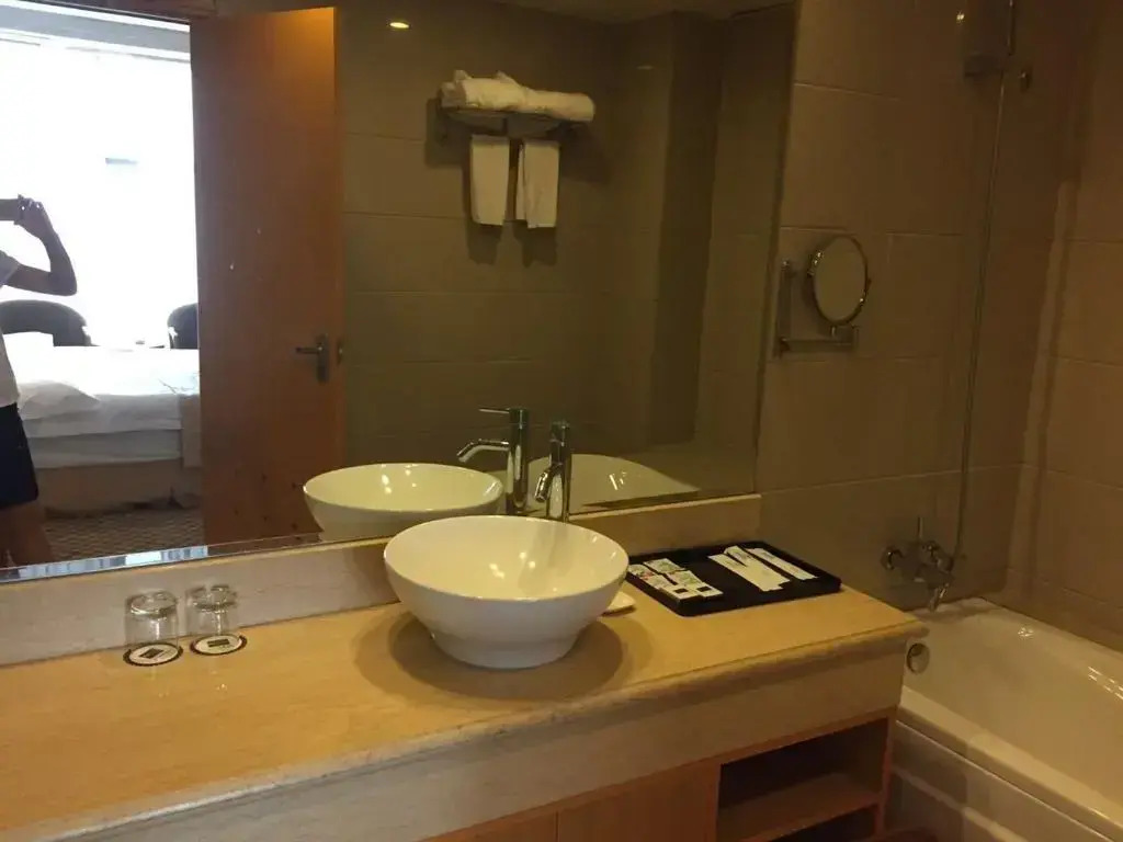 Kunshan Jia Platinum Business Hotel