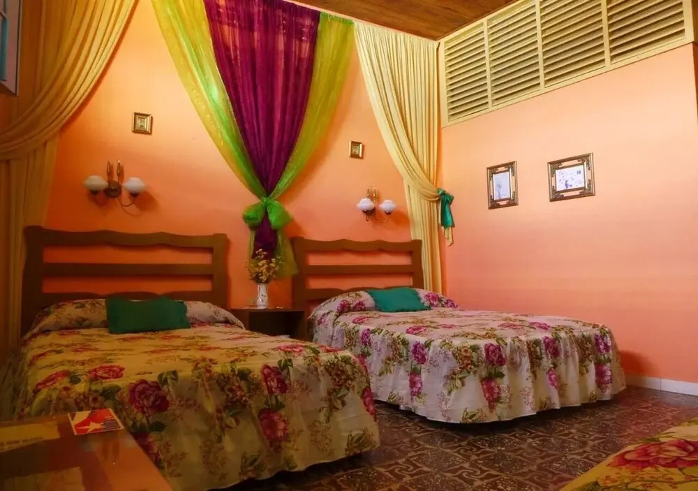 Casa Andres Abella