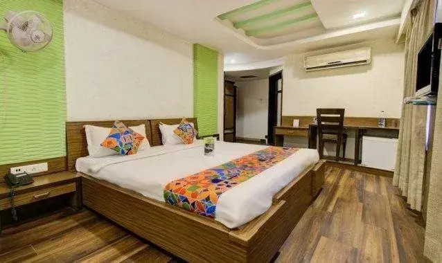Hotel La 365 Residency