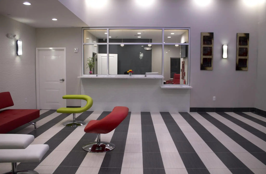 Grand Villa Inn and Suites Westchase/Chinatown
