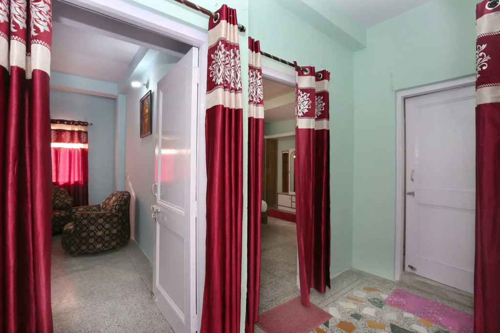 OYO 9401 Home Valley View 2 BHK New Shimla