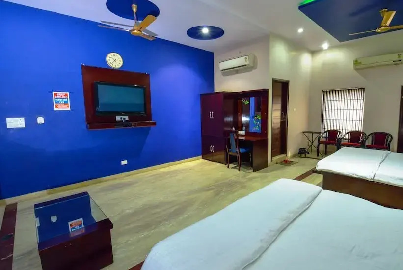 Hotel Rawat