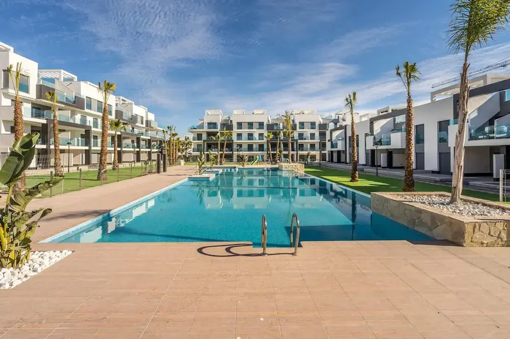 Apartment with 3 Bedrooms in Guardamar Del Segura, with Shared Pool, Furnished Terrace And Wifi - 4 Km From the Beach