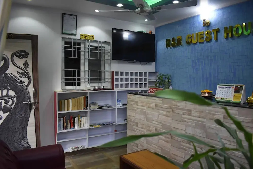 R&R Guest House