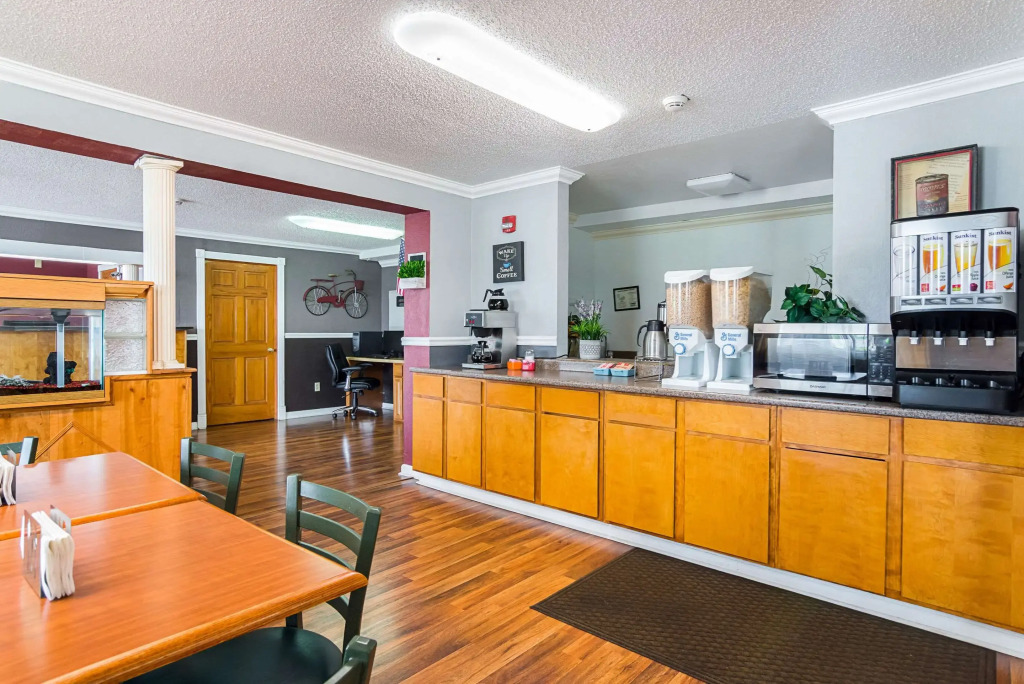 Econo Lodge Jacksonville near Little Rock Air Force Base