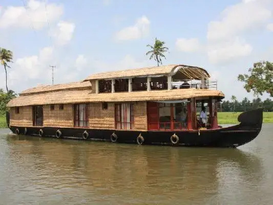 Angel Queen Houseboats