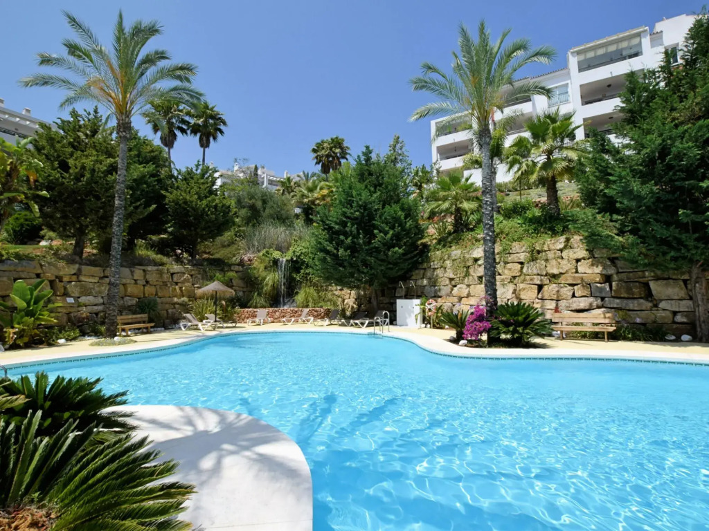 Lovely apartment in Alhaurín el Grande with terrace
