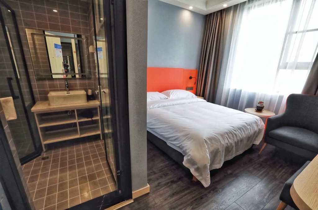 Elan Inn Chengdu Longquanyi Metro Station
