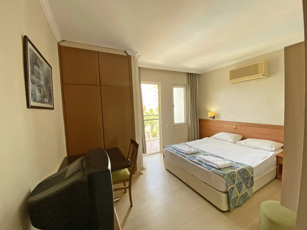 Select Apart Hotel