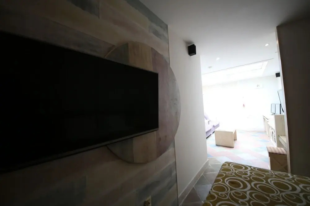 Dubai Hotel