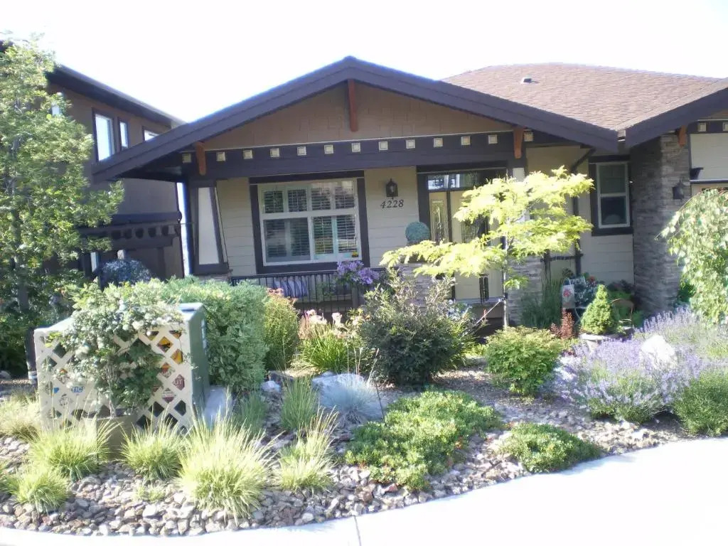 Turtle Mountain Inn