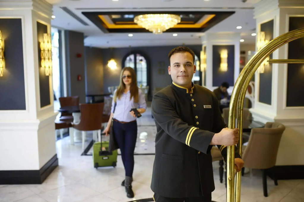 Mia Berre Hotels