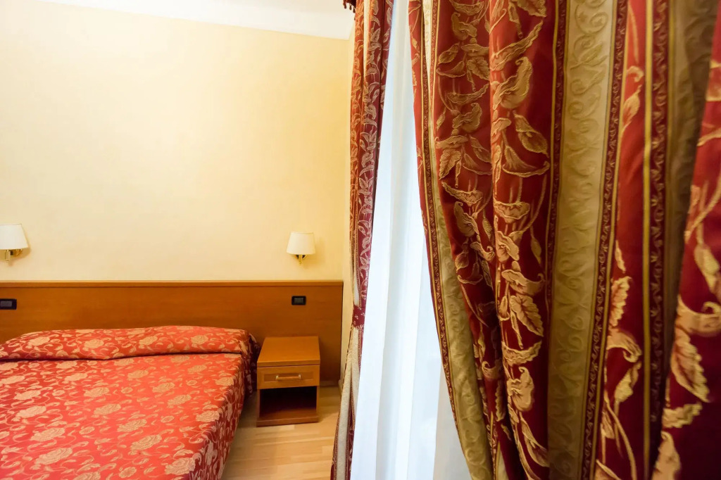 Funny Palace Hostel