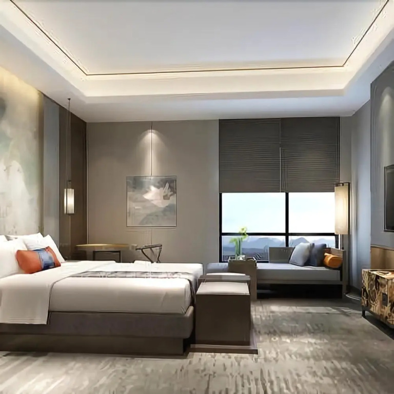 Golden Hotel