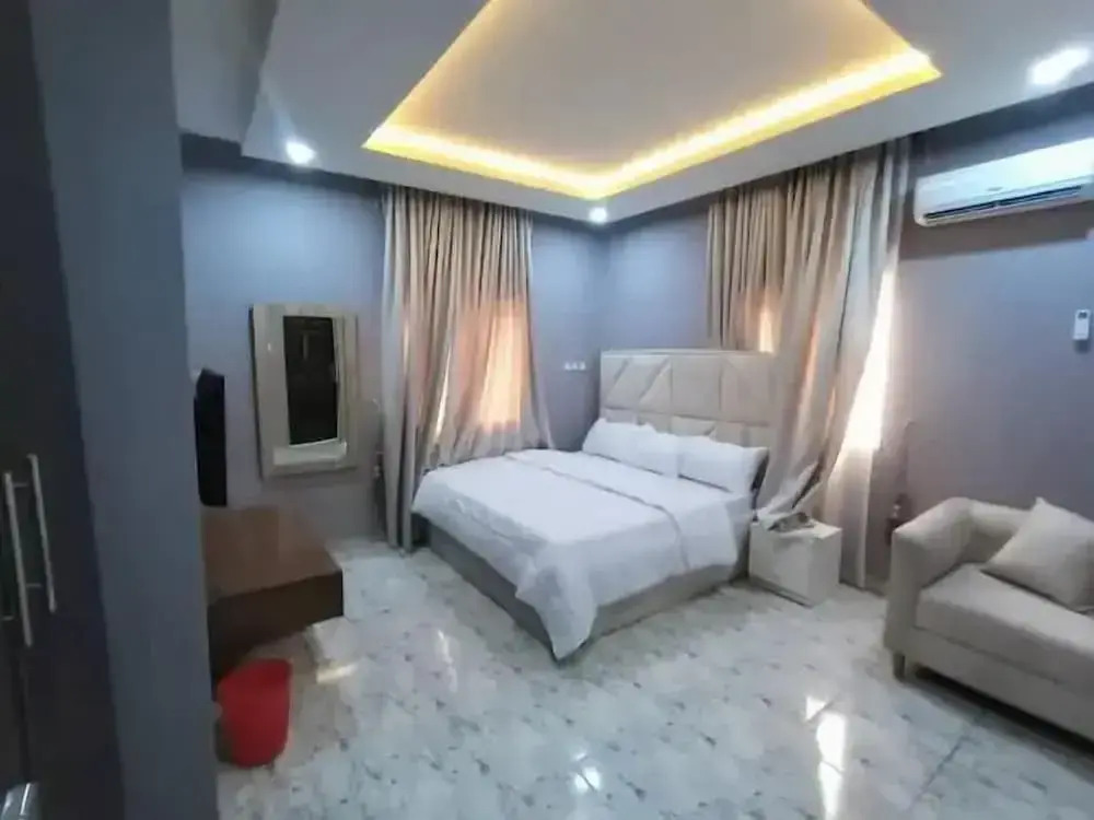 Exclusive Hotel and Suites by K