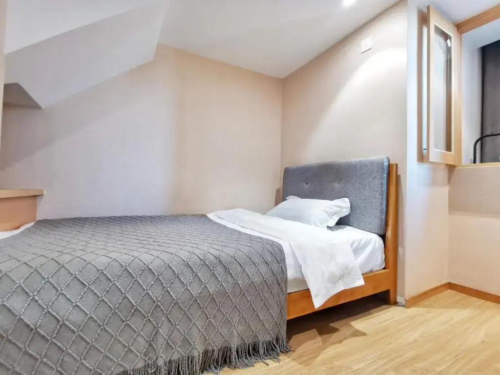 July Apartment