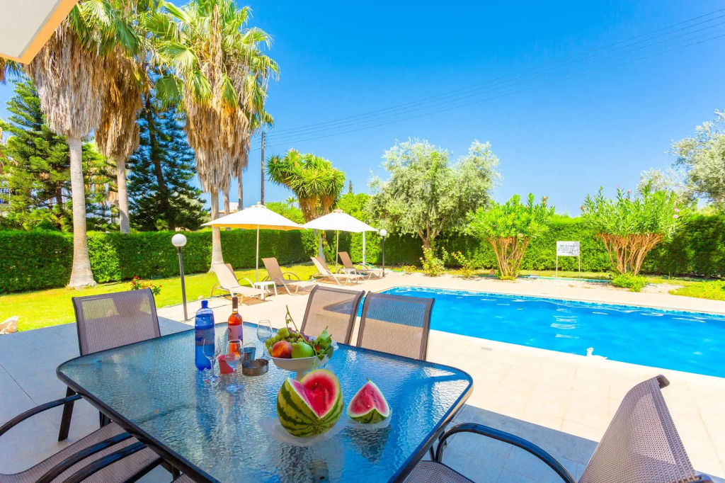 Villa Halima Stefanos