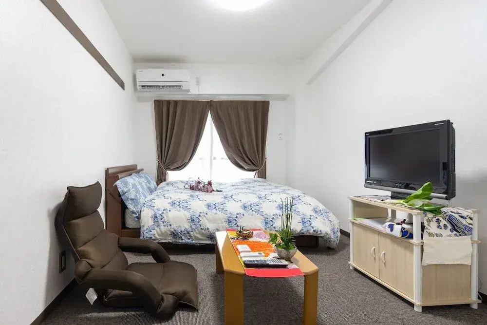 Tatsuya house 202