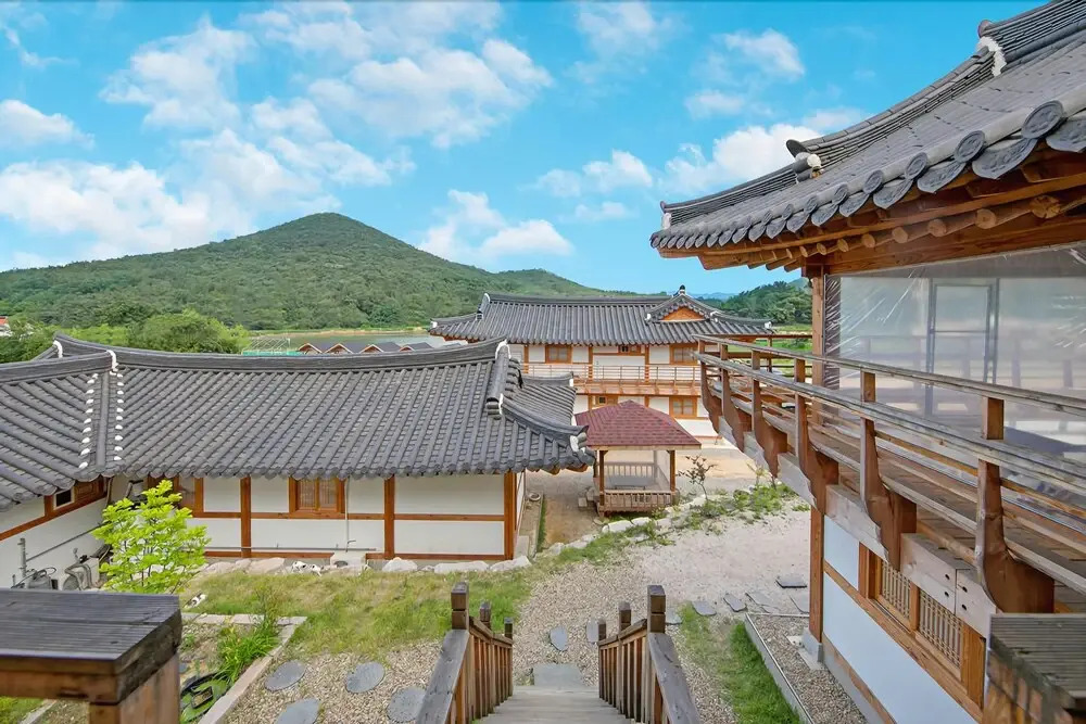 Gyeungju Heyum Pension