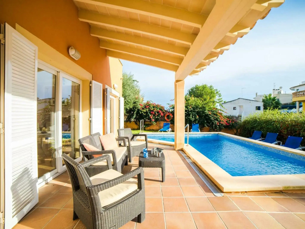 Spacious Villa in Alcudia Majorca with Private Pool