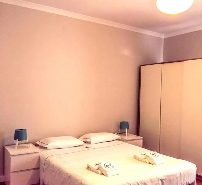 House with 4 Bedrooms in Atalaia, with Pool Access, Enclosed Garden And Wifi - 3 Km From the Beach