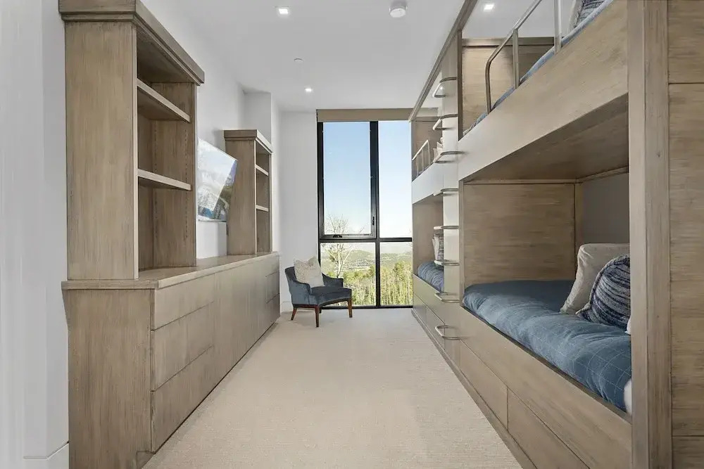One Empire Pass Lodge at Deer Valley Resort - Three Bedroom Residence #504 3 Condo