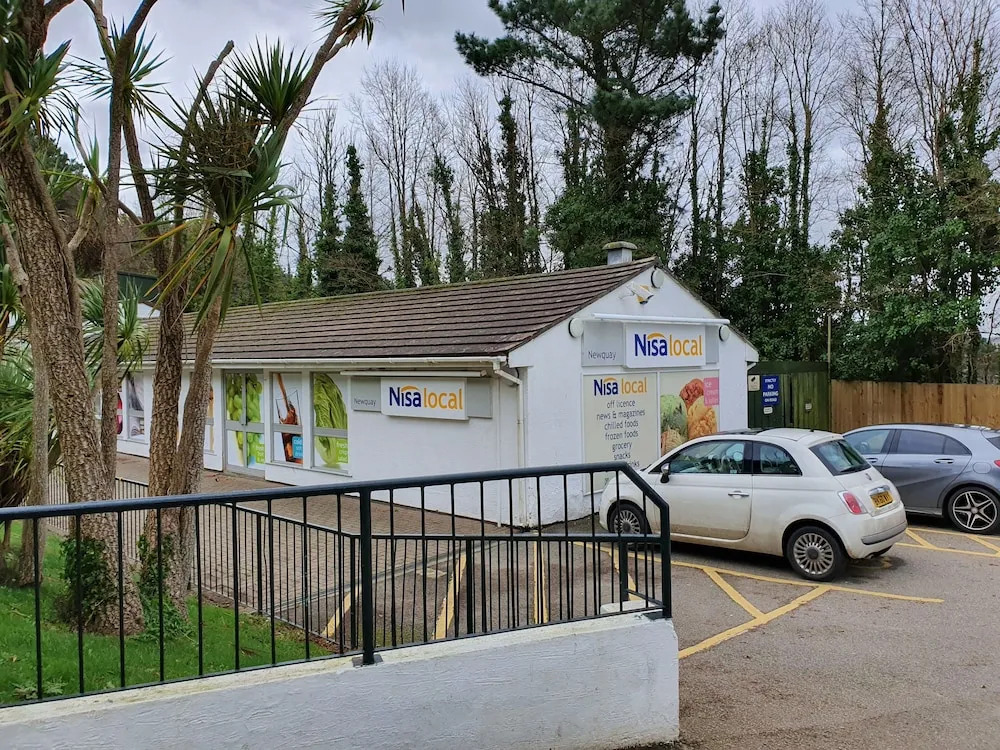 3 Bedroom Caravan, Sleeps 8, at Parkdean Newquay Holiday Park