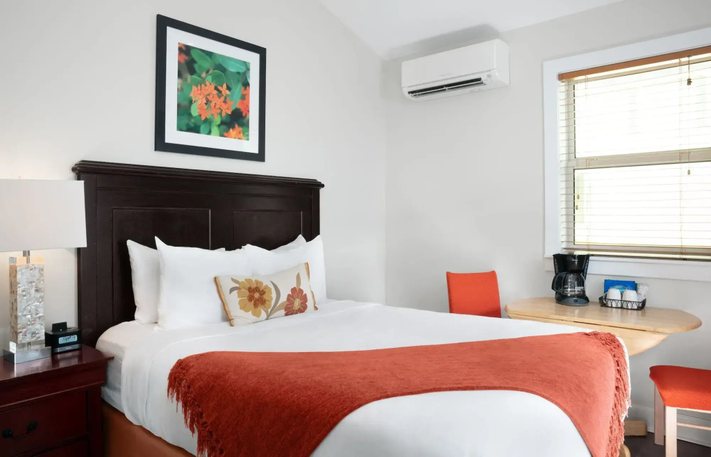 Southwinds Motel