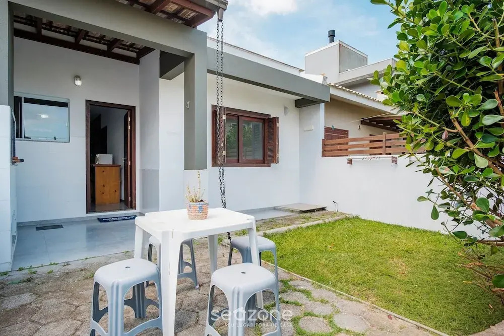 House w/ 3 Bedrooms and Barbecue Lpb0000