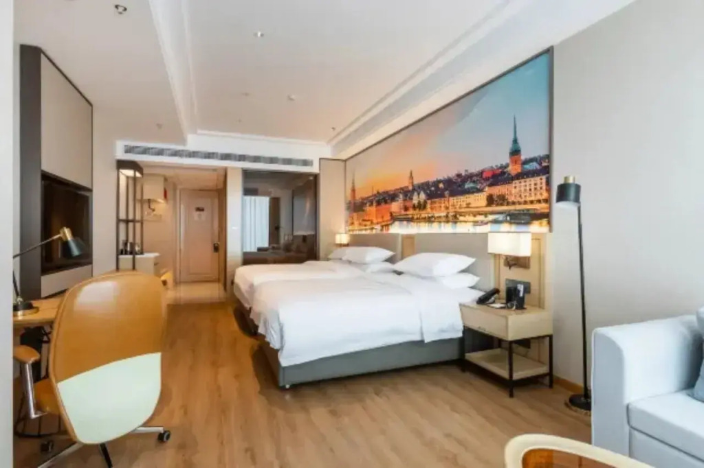 Vienna International Hotel (Haian Central Plaza)