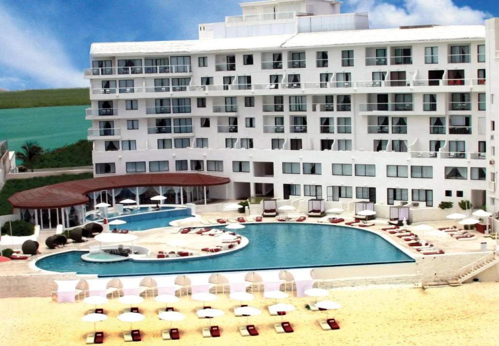 Cyan Cancun Resort & Spa