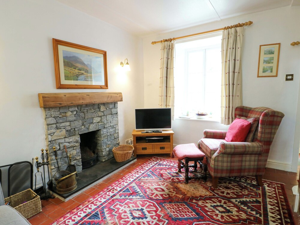 Riverbank Cottage