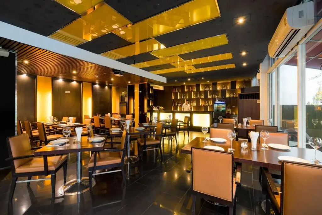 Отель FuramaXclusive Asoke Hotel