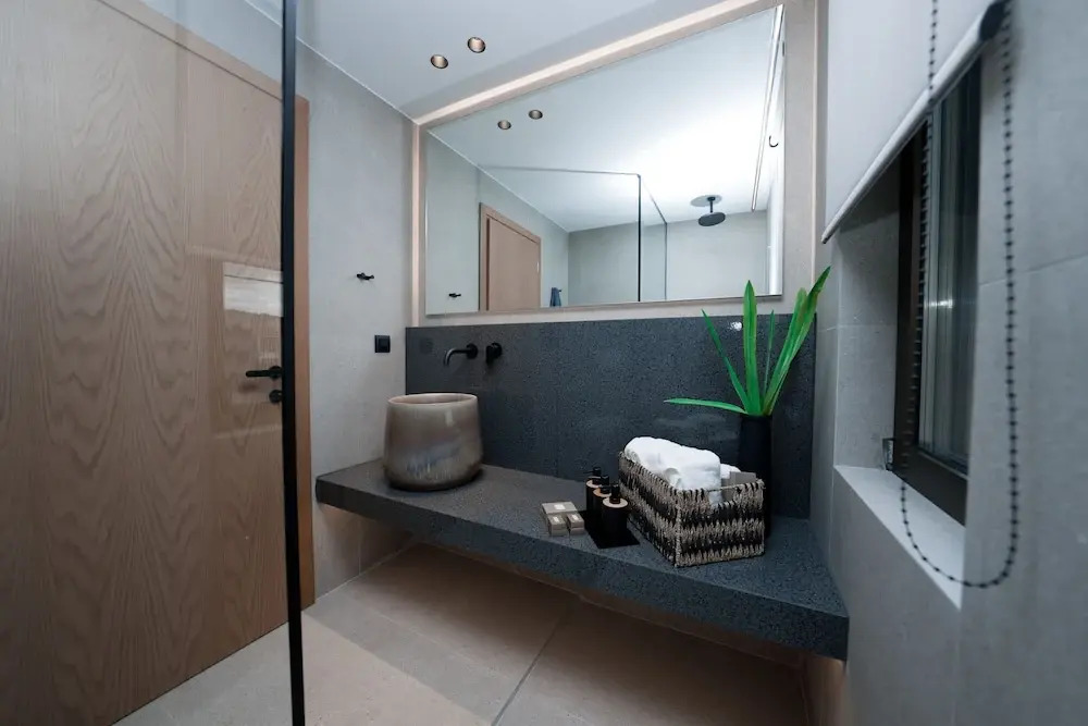 Capital Luxury Suites