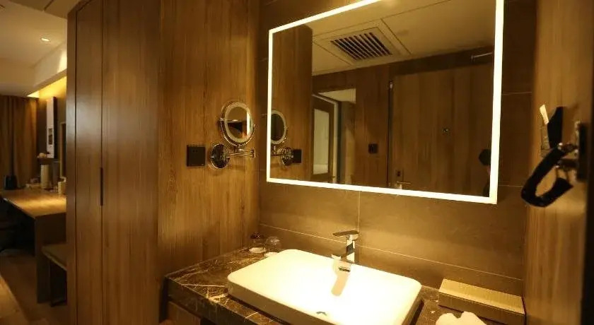 Atour Hotel Shuangyong Ave
