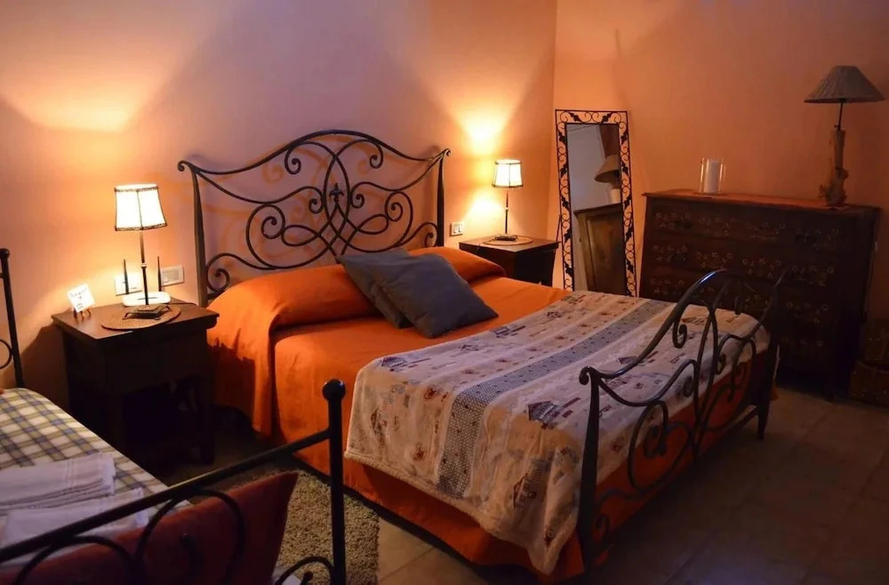 Bed and Breakfast Bike
