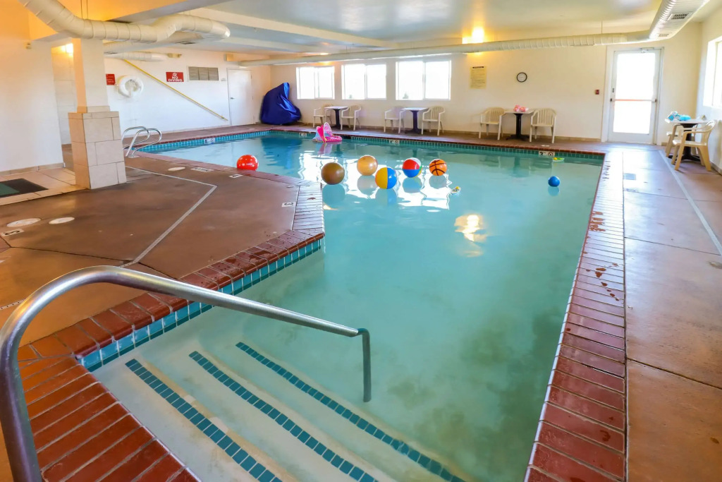 Quality Inn & Suites Sequim at Olympic National Park