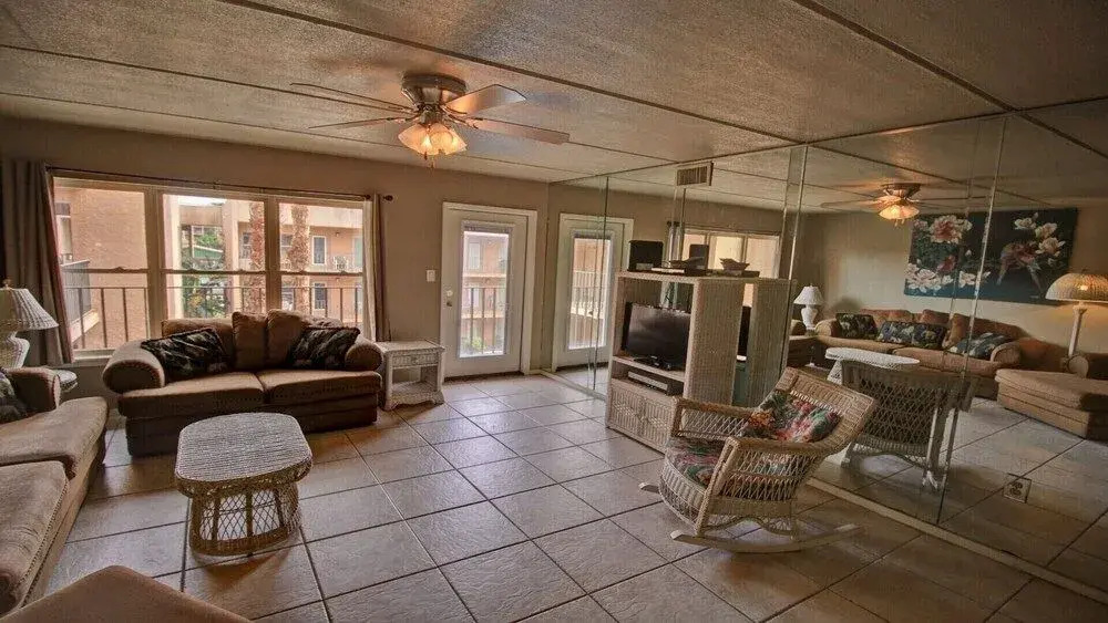 Beachview 307 - 2 Br Condo