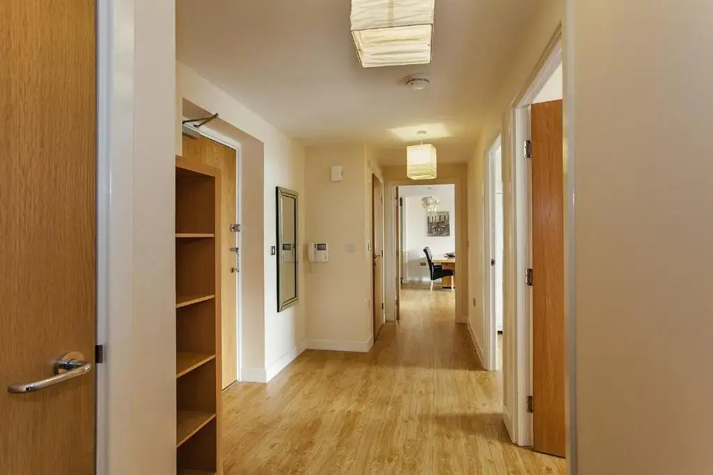 ShortstayMK Vizion apartments by Cotels, with free superfast wi-fi, parking