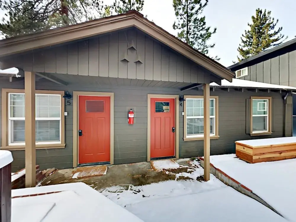 4093 Manzanita Ave Cabin Unit 4