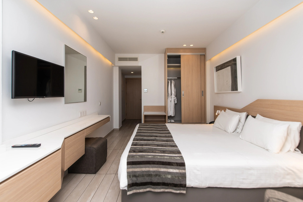 Evalena Beach Hotel