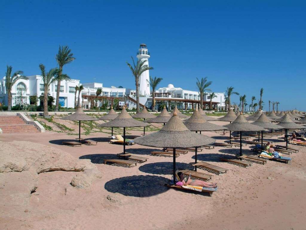 Melia Sinai