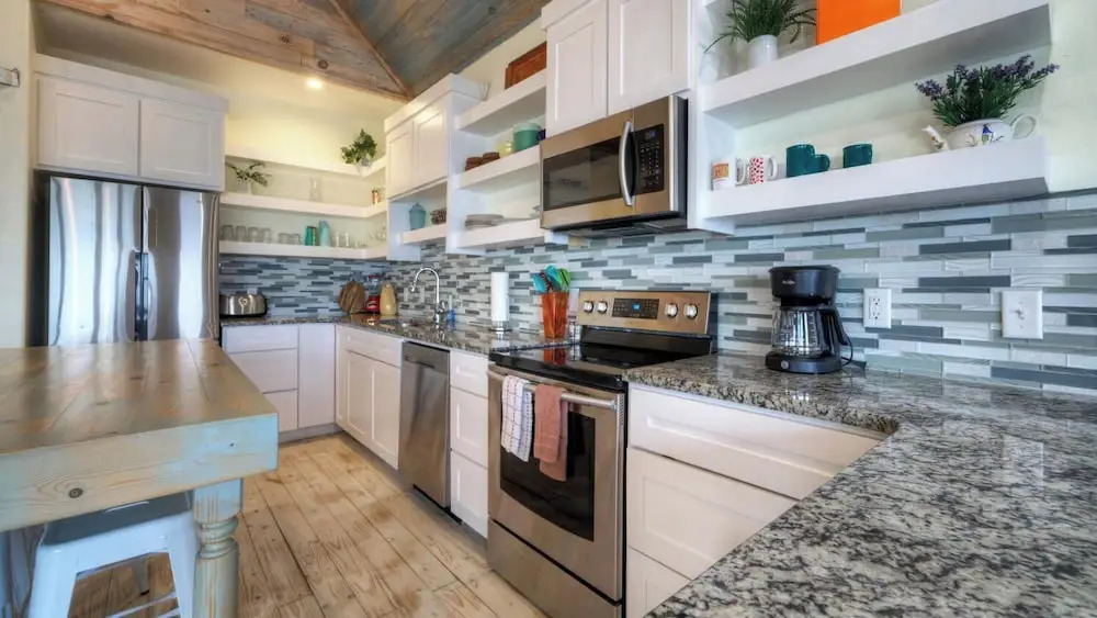 Sleeps 22 3 Homes on the Bay w/ Waterfront Pool + Boat Dock Laguna Village