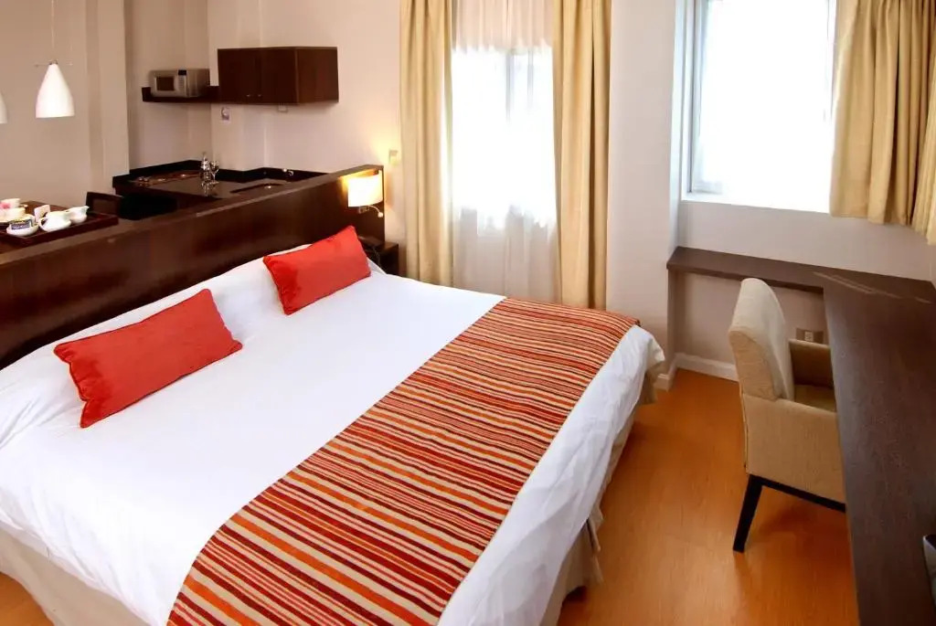 Plaza Suites Campana