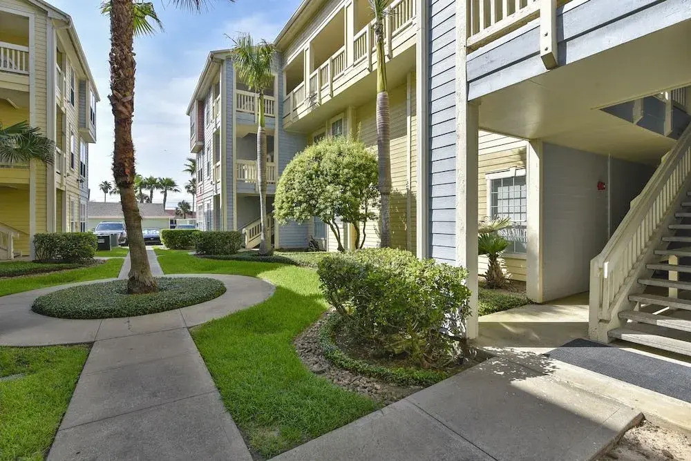 Dawn Condo 533-tiki Time 1 Bedroom 1 Bathroom Condo